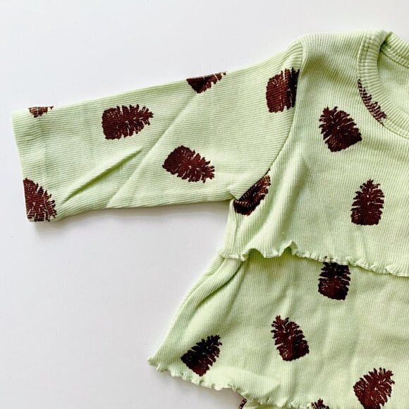 Kate Quinn long sleeve double ruffle dress Little Pinecones bodysuit - Picture 3 of 5
